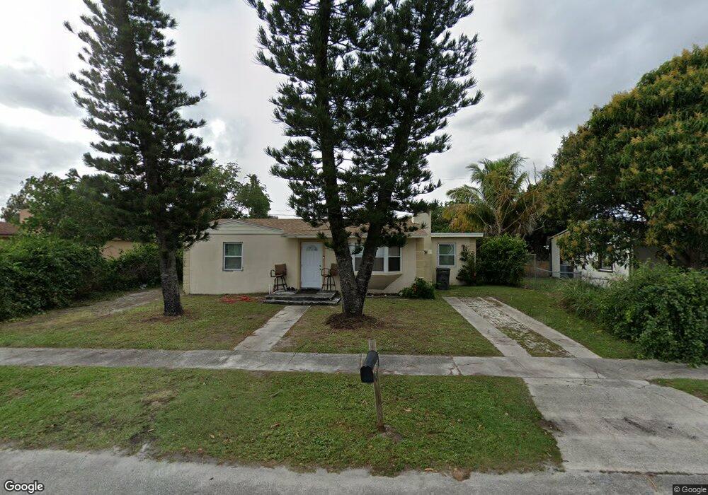 2329 Cypress Rd, West Palm Beach, FL 33409 - photo 1