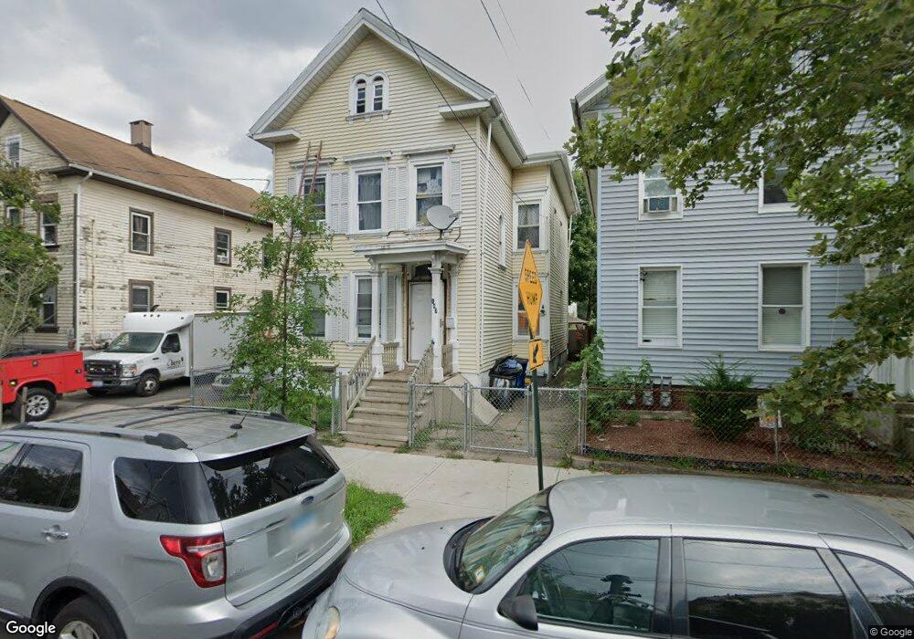 147 Lloyd St, New Haven, CT 06513 - photo 1