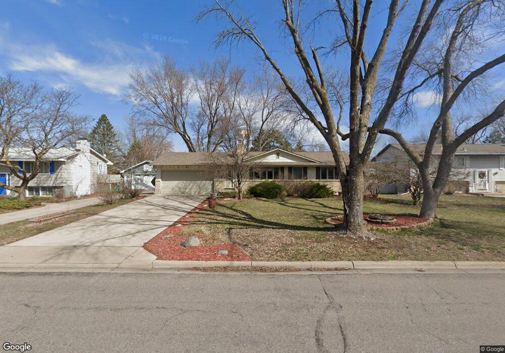 841 Ballantyne Ln NE, Minneapolis, MN 55432 - photo 1