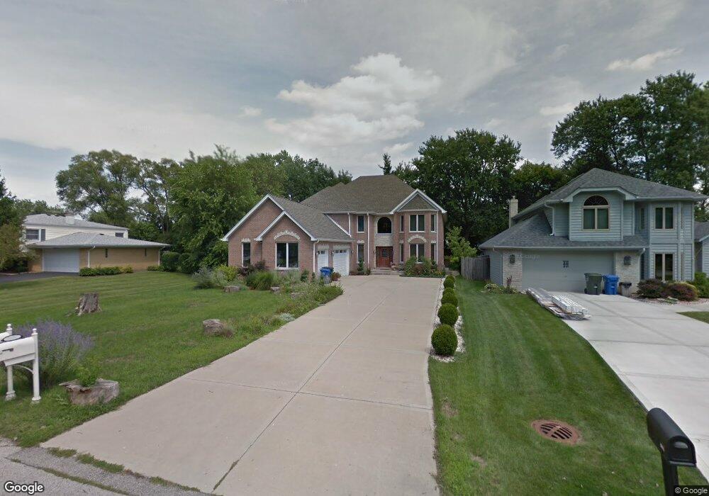 2133 Sprucewood Ave, Des Plaines, IL 60018 - photo 1