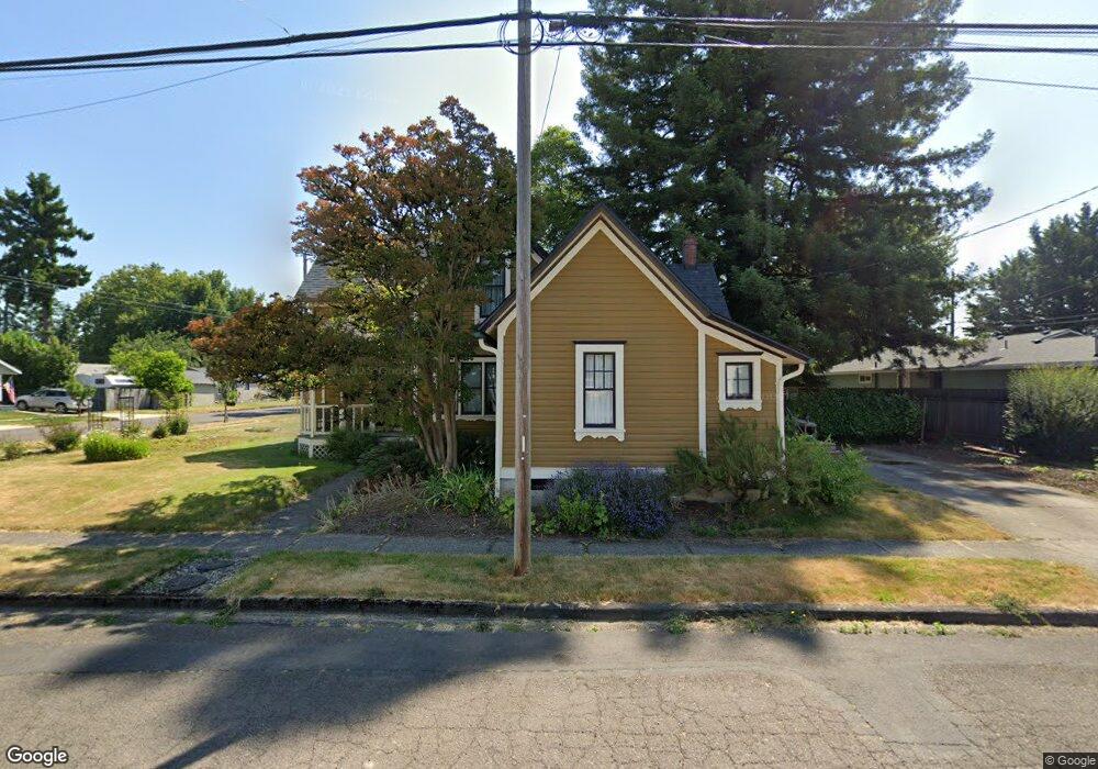 1200 E 5th St, Newberg, OR 97132 - photo 1