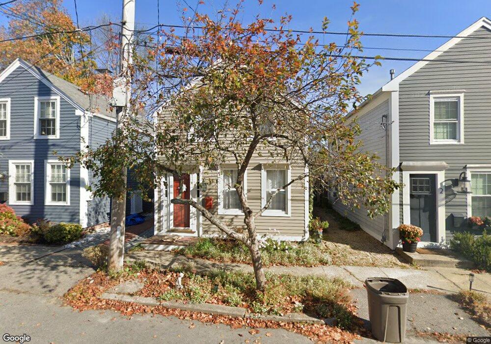 4 Ocean St unit 1, Newburyport, MA 01950 - photo 1