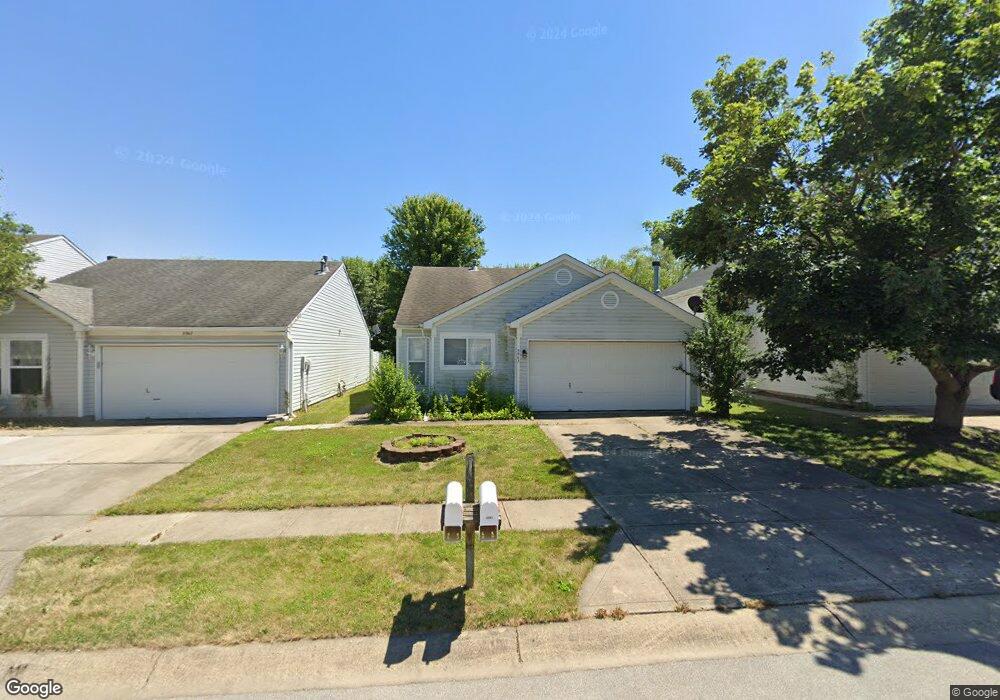 5963 Redcliff South Ln, Plainfield, IN 46168 - photo 1