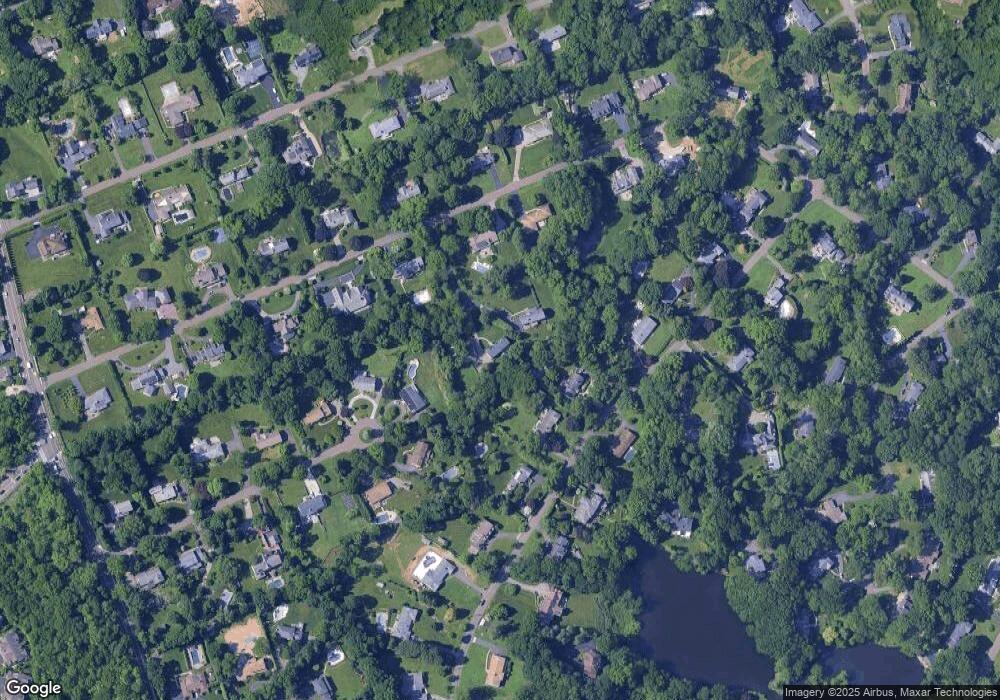 108 Stonehedge Dr N, Greenwich, CT 06831 - photo 1