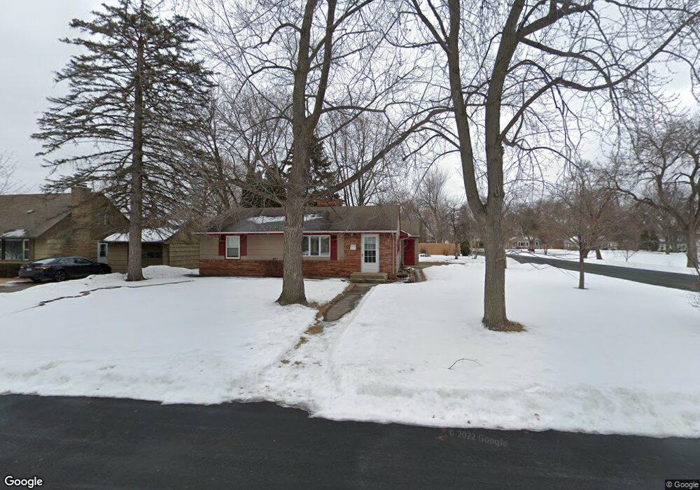 8447 Colfax Ave S, Bloomington, MN 55420 - photo 1