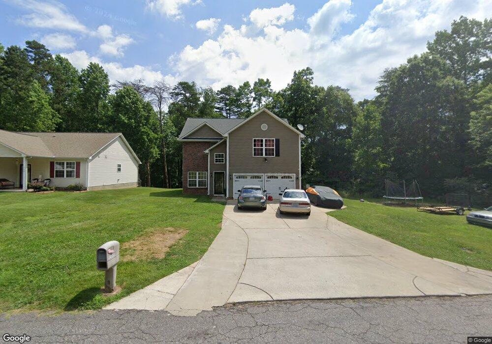 713 Berkshire Dr, Statesville, NC 28677 - photo 1