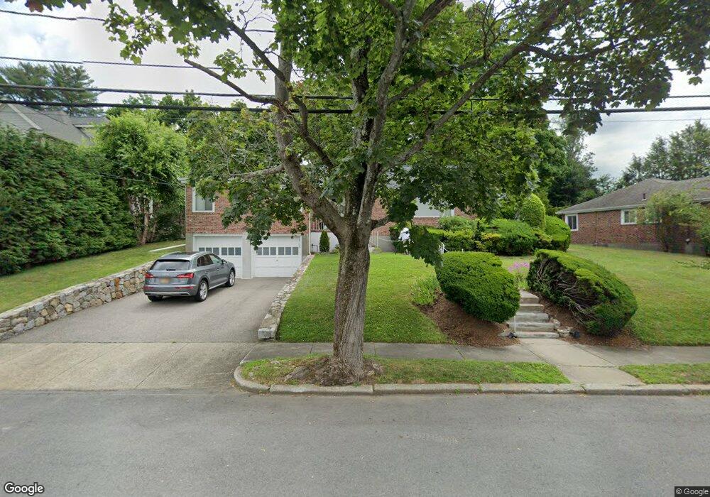 32 Cynthia Rd, Newton Center, MA 02459 - photo 1