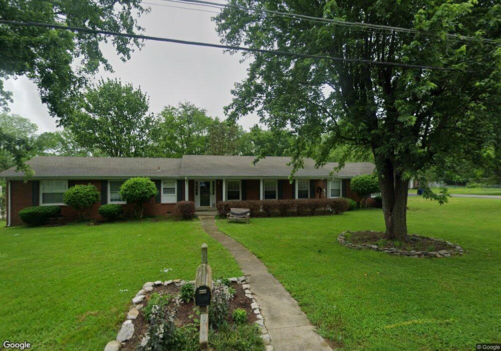 307 Fairlane Dr, Shelbyville, TN 37160 - photo 1