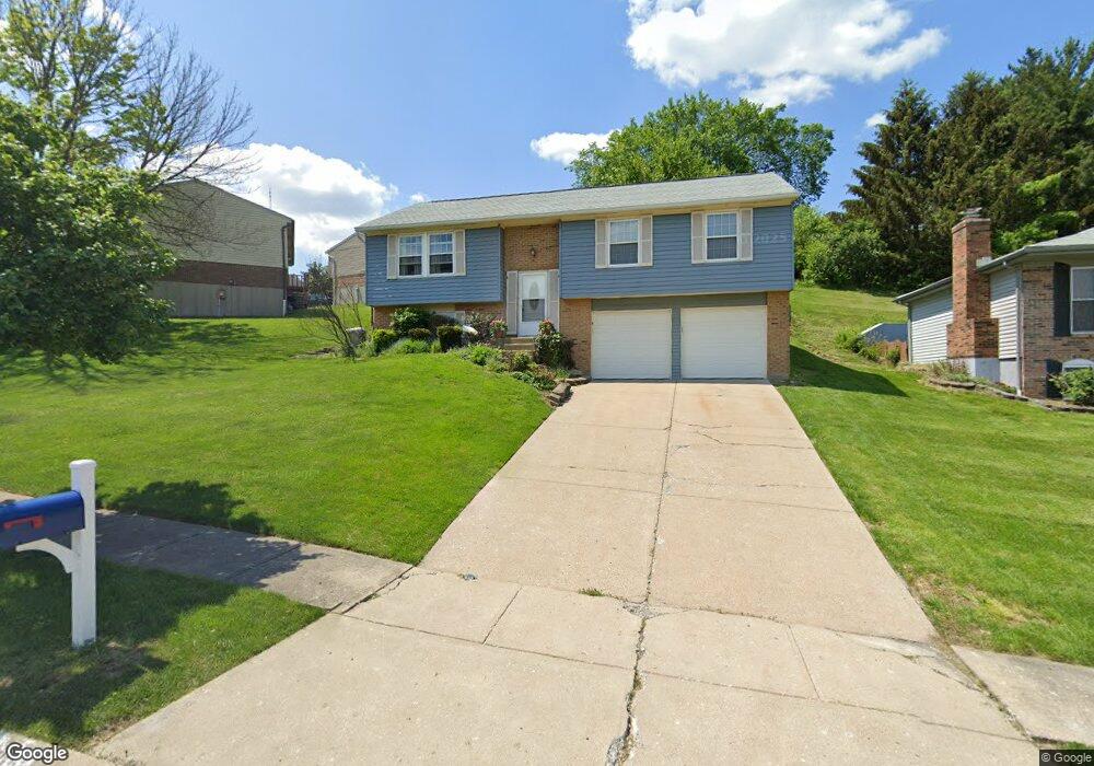 17 Orchard Knoll Dr, Cincinnati, OH 45215 - photo 1