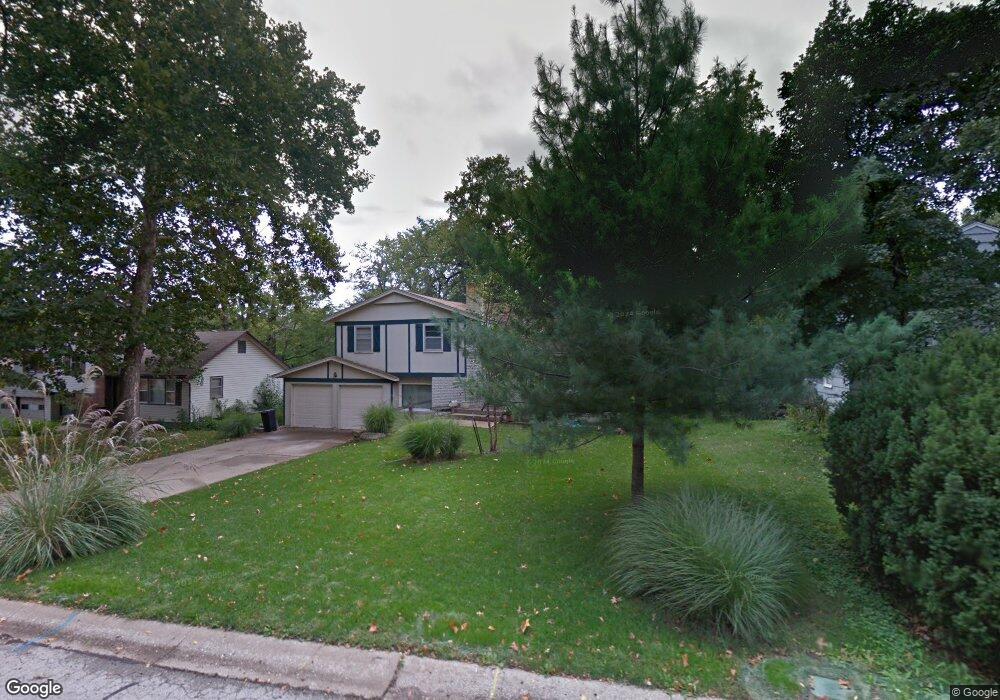 10913 W 71st St, Shawnee, KS 66203 - photo 1