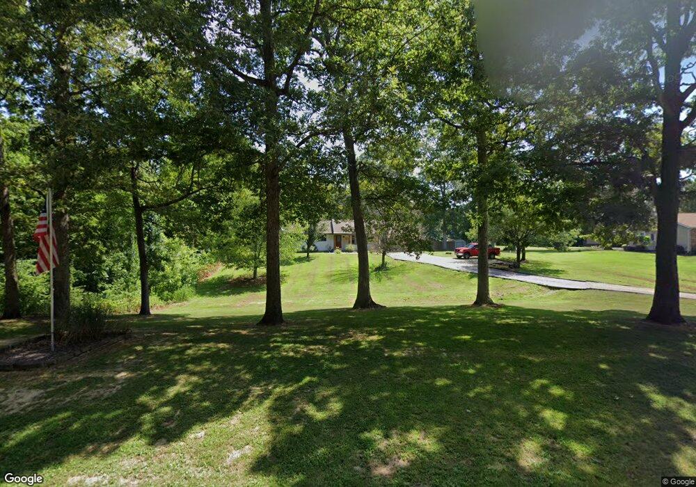 9810 N Loy Chapel Rd, Effingham, IL 62401 - photo 1