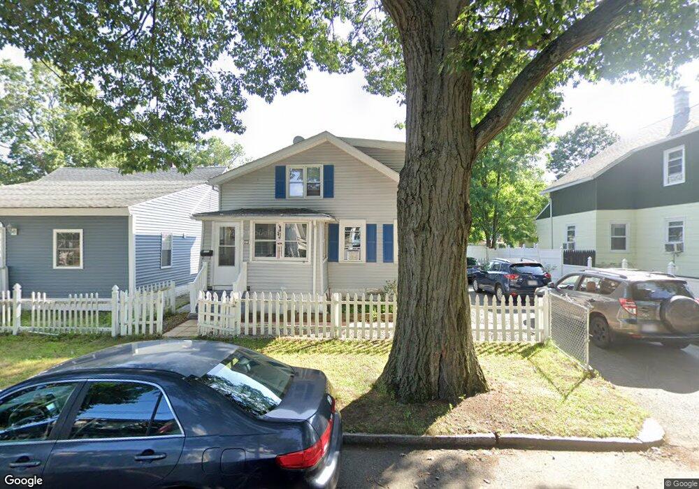 24 Border St, Springfield, MA 01104 - photo 1