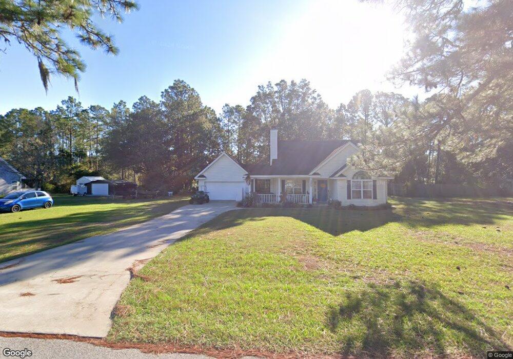 1412 Meadow Ln, Darien, GA 31305 - photo 1