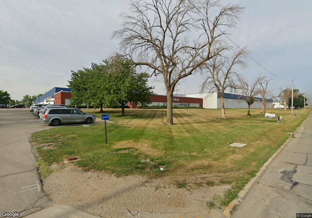 1601 Blairs Ferry Rd NE, Cedar Rapids, IA 52402 - photo 1