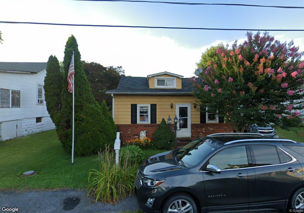 810 Glass Ave, Essex, MD 21221 - photo 1