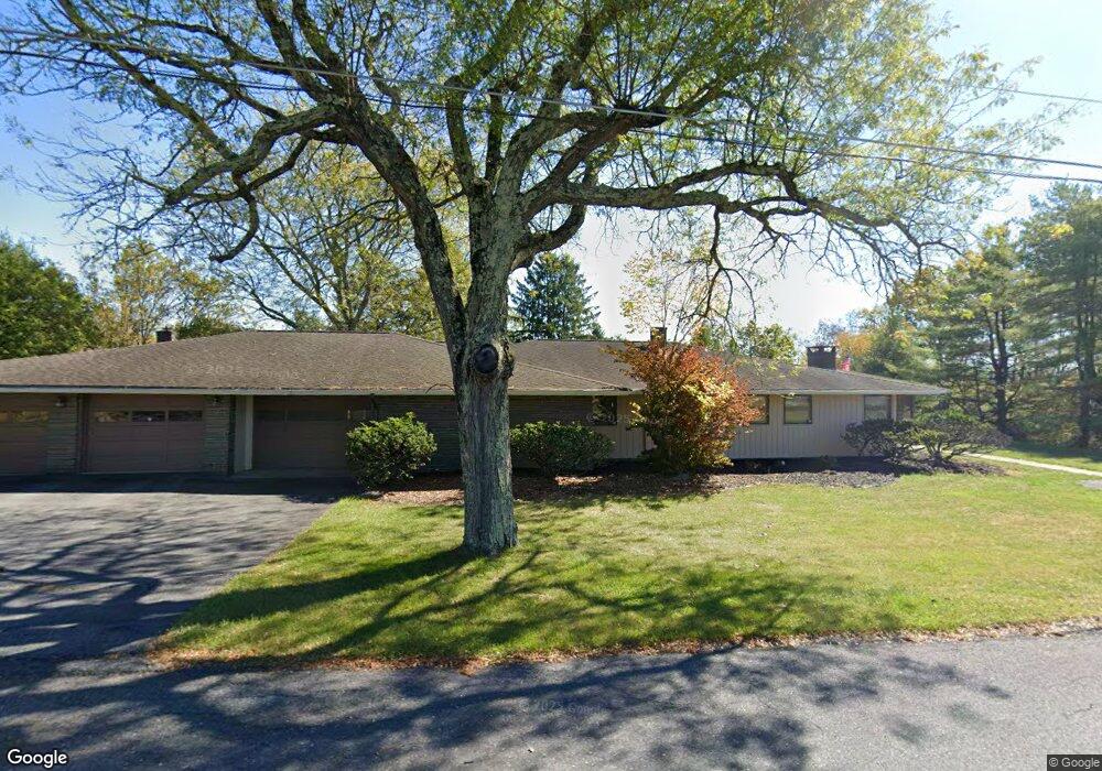 1145 Crestview Dr, Stroudsburg, PA 18360 - photo 1