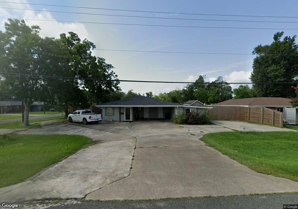 815 University Dr, Lake Charles, LA 70605 - photo 1