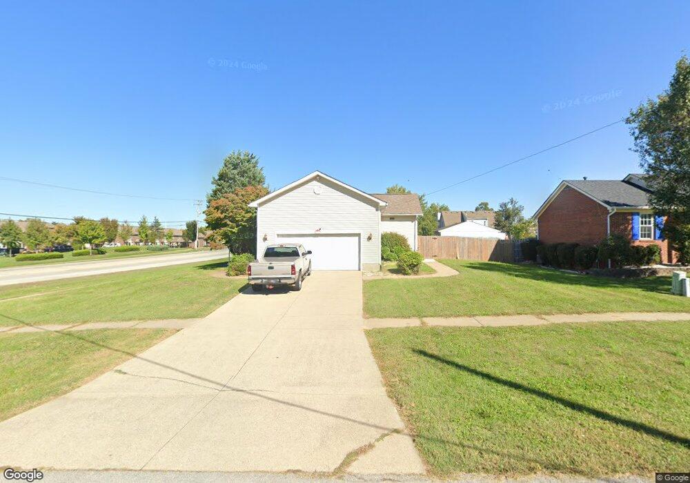 8001 Red Bud Hill Dr, Louisville, KY 40228 - photo 1