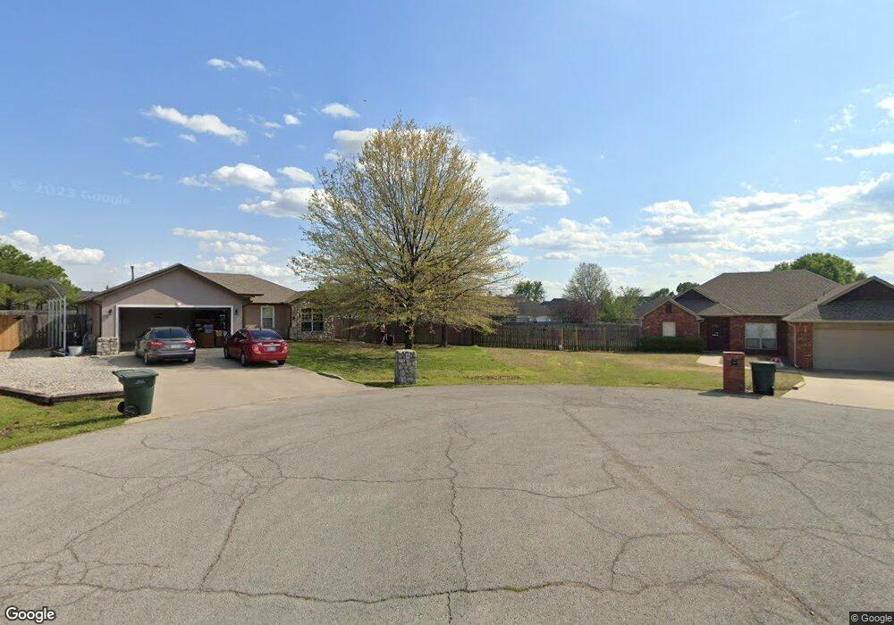 1158 S Mockingbird Cir, Skiatook, OK 74070 - photo 1