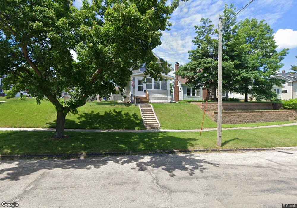 230 15th St NW, Cedar Rapids, IA 52405 - photo 1