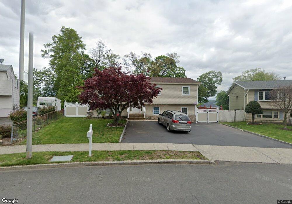 9 Trimble St, Garnerville, NY 10923 - photo 1