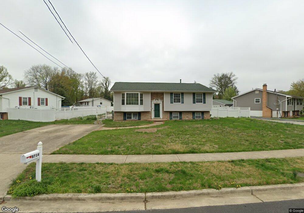 8714 Lagrange St, Lorton, VA 22079 - photo 1