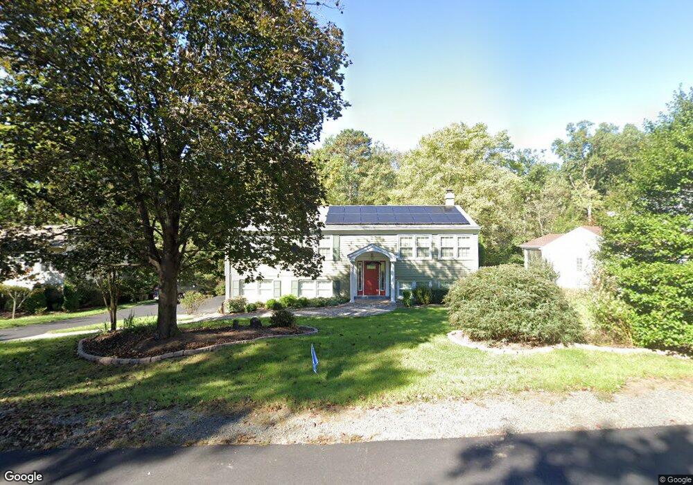 1812 Cranberry Ln, Reston, VA 20191 - photo 1