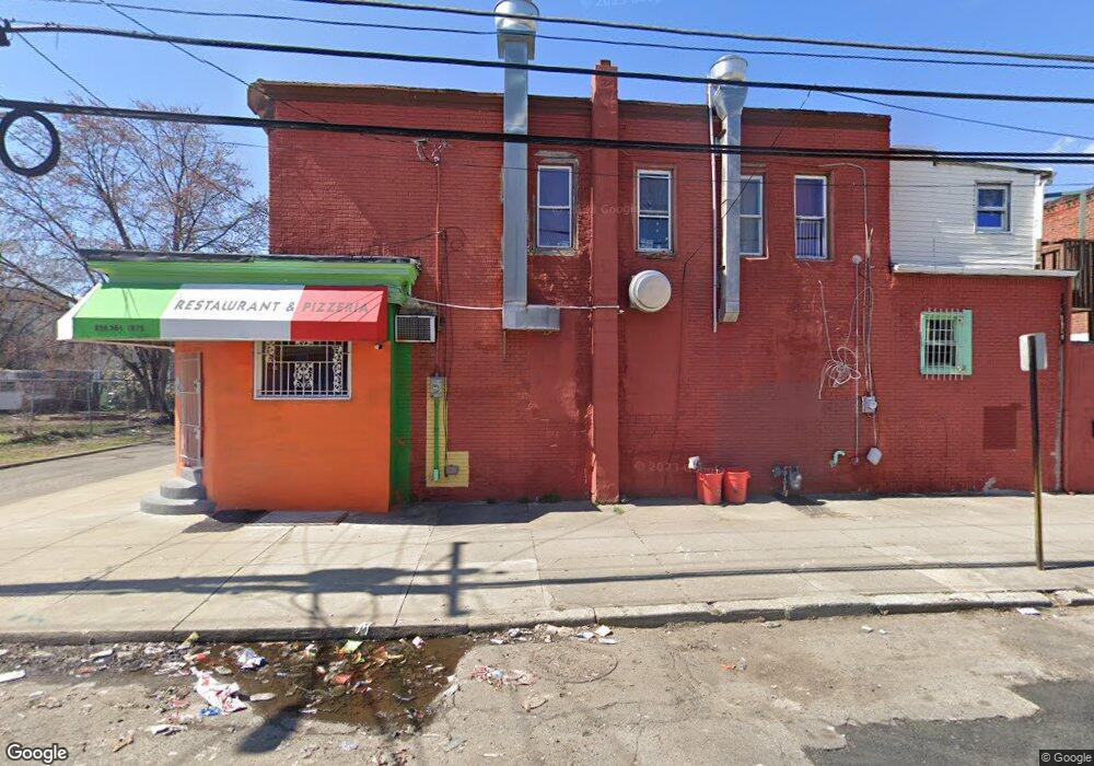 661 Grant St, Camden, NJ 08102 - photo 1