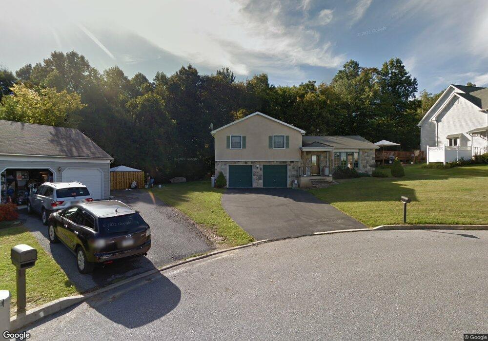 1520 Fernwood Rd, Slatington, PA 18080 - photo 1