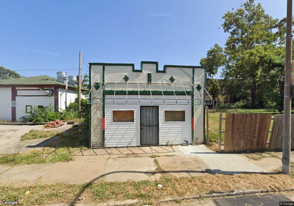 4330 N Newstead Ave, Saint Louis, MO 63115 - photo 1