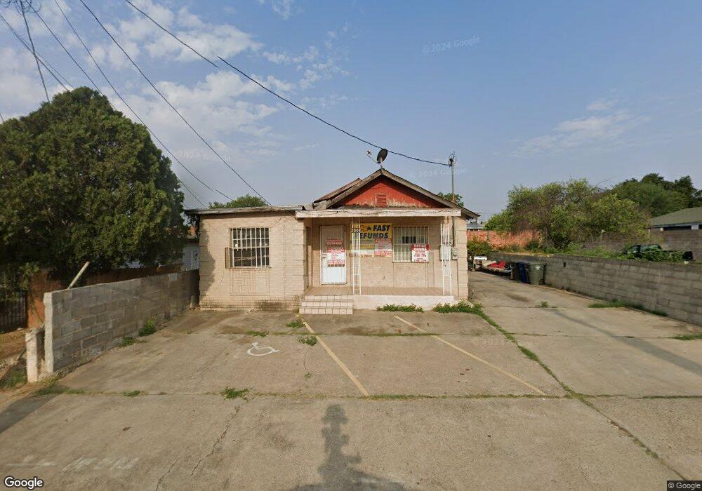 2008 Springfield Ave, Laredo, TX 78040 - photo 1