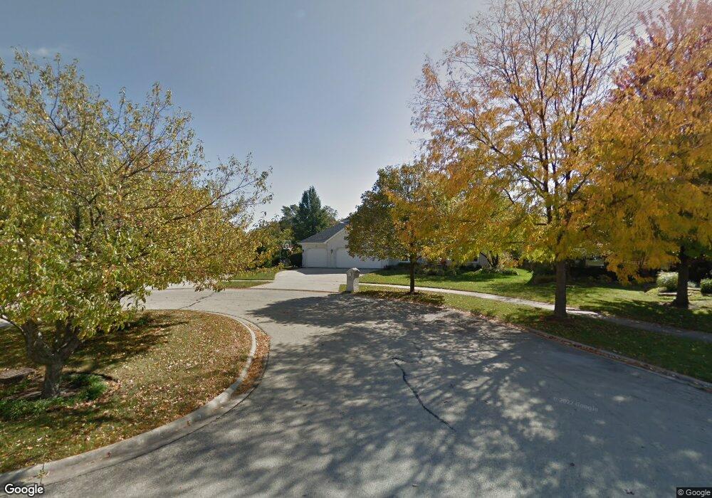 3824 Mandeville Ln, Naperville, IL 60564 - photo 1