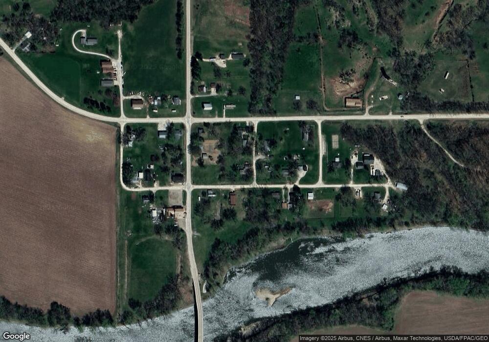 17856 Augusta Mill Rd, Wever, IA 52658 - photo 1