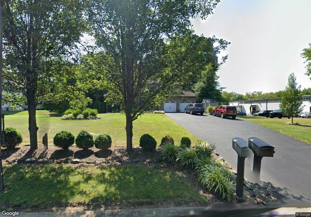 98 County Line Rd, Colmar, PA 18915 - photo 1