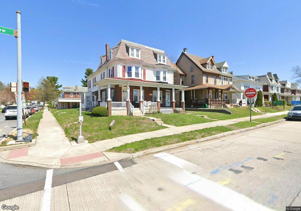 2041 Penn Ave unit Second Floor, Reading, PA 19609 - photo 1