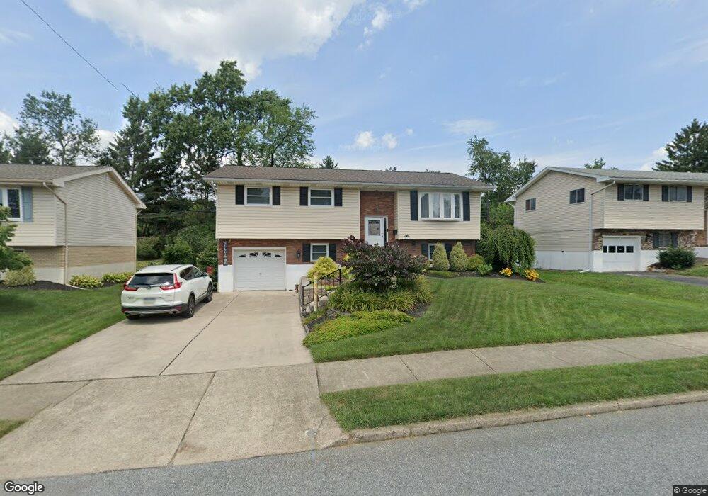 471 Greenwood Ave, Bethlehem, PA 18017 - photo 1