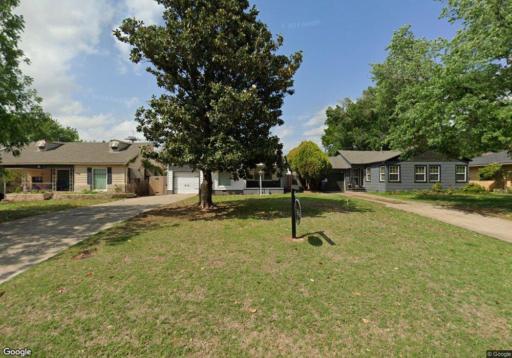 1407 W Spruce Ave, Duncan, OK 73533 - photo 1