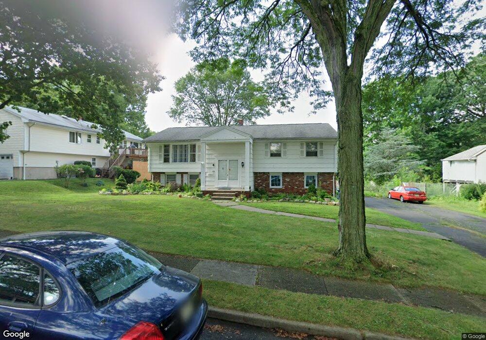 290 Colby Place, Paramus, NJ 07652 - photo 1