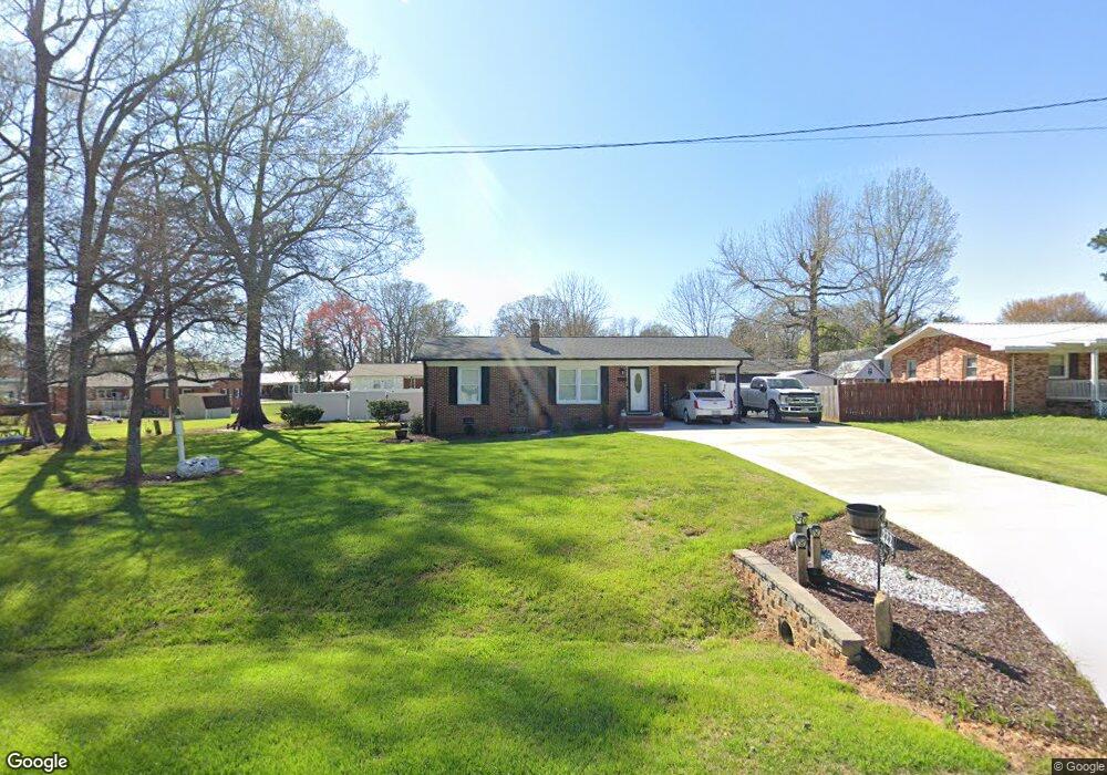 222 Watkins Dr, Siler City, NC 27344 - photo 1