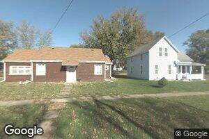 104 E Walnut St, Eldon, IA 52554