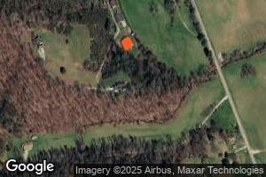 41 Mulberry Ln, Hamlin, WV 25523