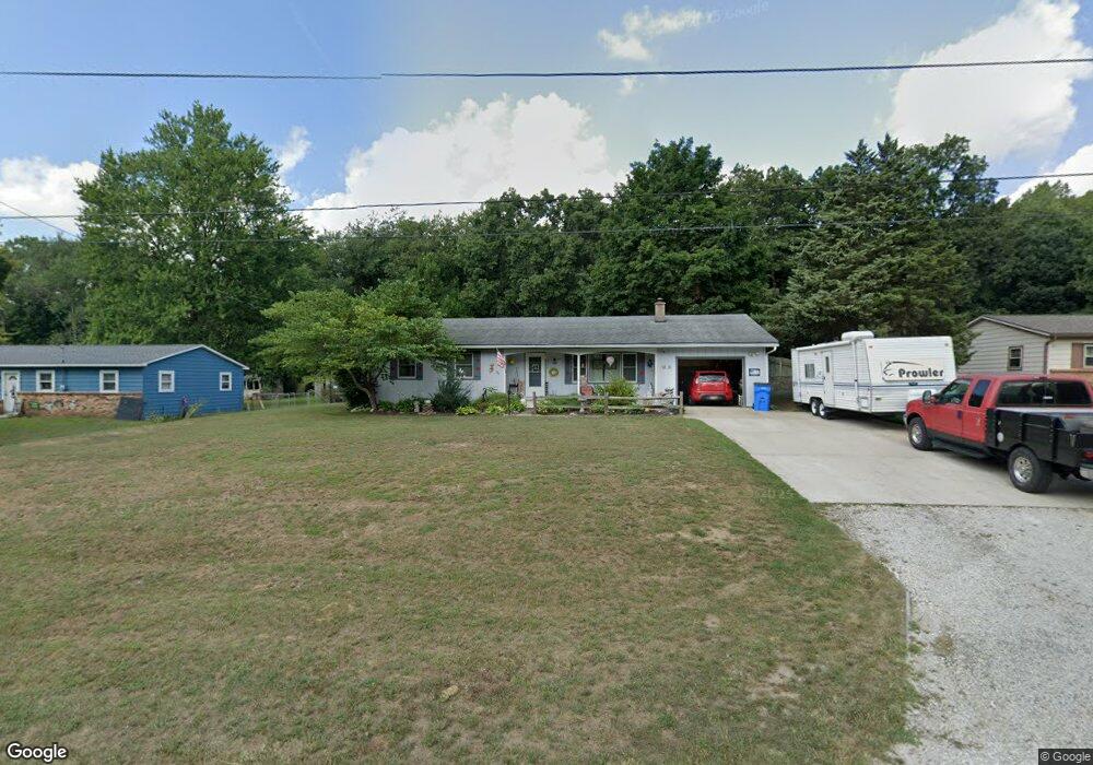 1310 Cedarhurst Rd, Niles, MI 49120 - photo 1