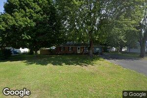 526 Kenilworth Ln, Galveston, IN 46932