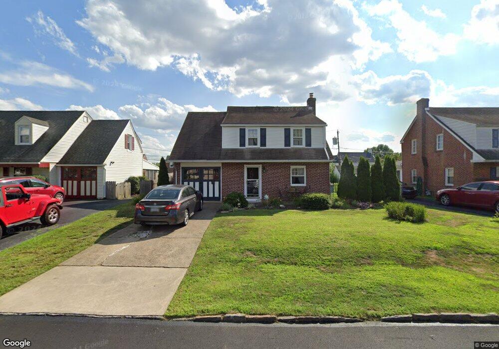 547 Stanbridge Rd, Morton, PA 19070 - photo 1