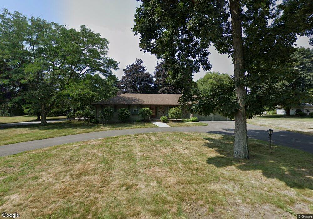 139 Lyon St, Ludlow, MA 01056 - photo 1