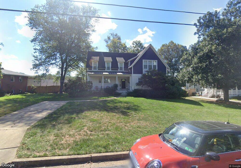 9221 Brian Dr, Vienna, VA 22180 - photo 1