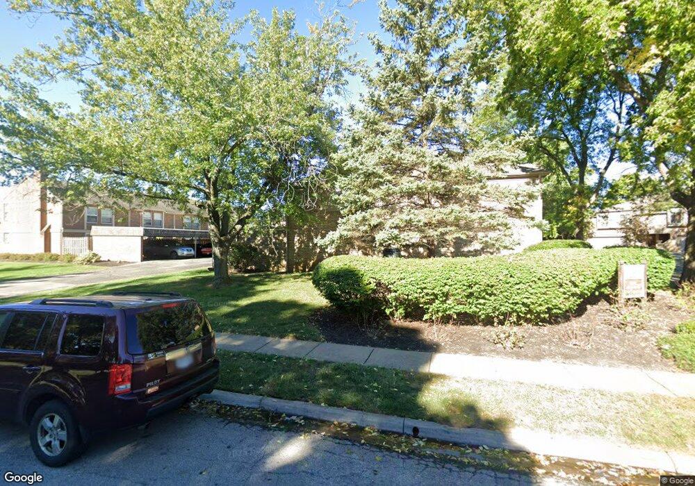 4605 Sandringham Dr unit 1A, Columbus, OH 43220 - photo 1