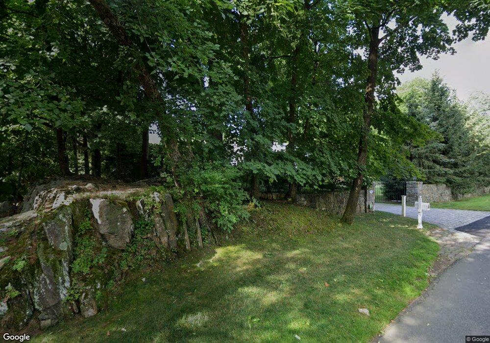 98 Dingletown Rd, Greenwich, CT 06830 - photo 1