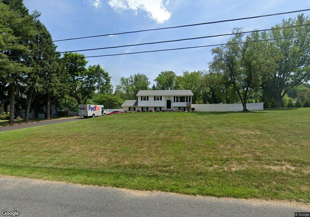 5062 Mill Rd, Emmaus, PA 18049 - photo 1