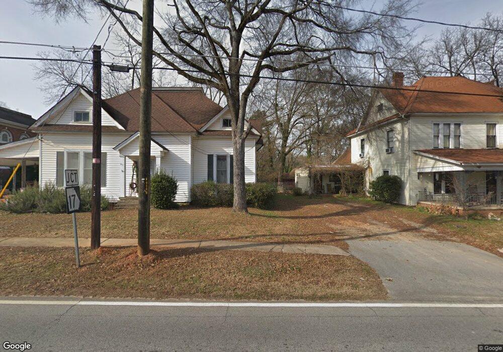 63 N Broad St, Bowman, GA 30624 - photo 1